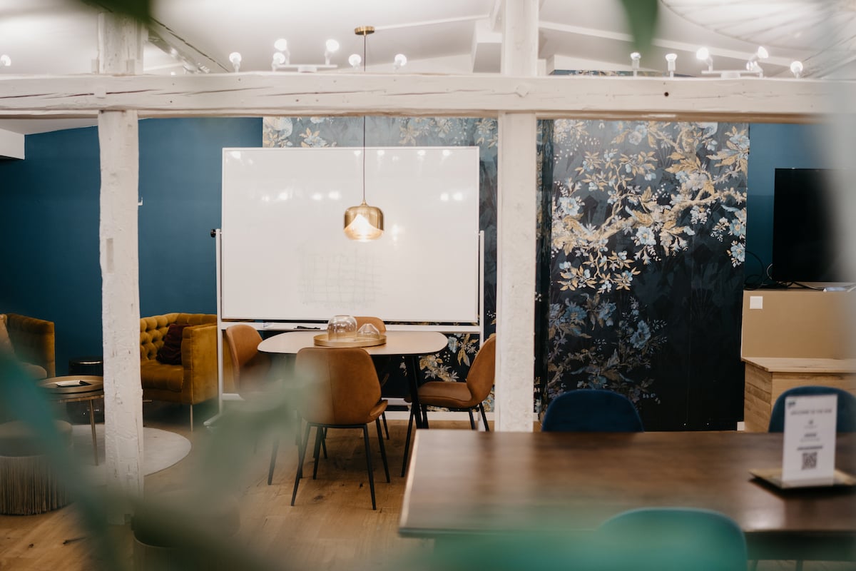 trustsquare-09836